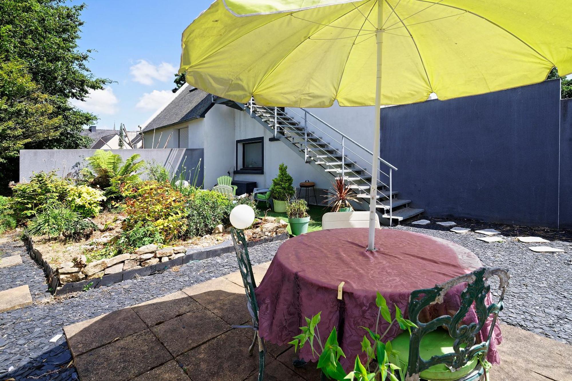 Tynola Apartment Ploudaniel Екстериор снимка