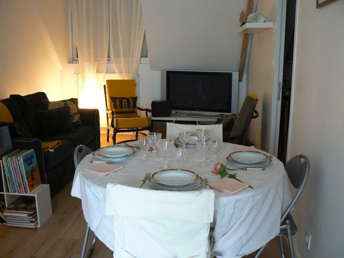Tynola Apartment Ploudaniel Екстериор снимка